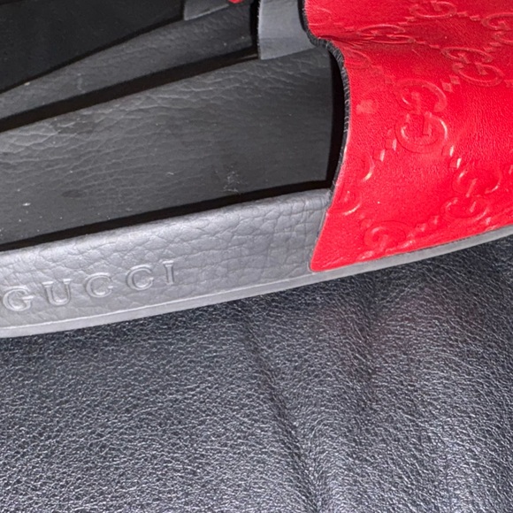 Gucci Red Embossed Strap Slides - Picture 2 of 3